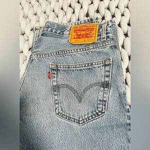Levi's 550 Classic Blue Jeans with Red Tag 36x30